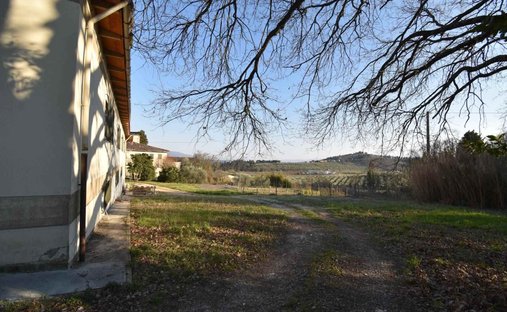 Tuscany| Historic Tuscan Castle With Land For Sale Near Florence