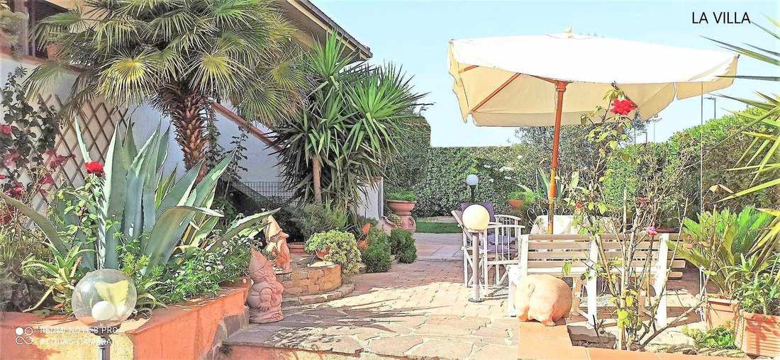 Villa in Grosseto, Tuscany, Italy 4 - 16722957