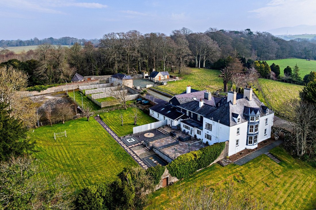 House in Pentir, Wales 4 - 16720367