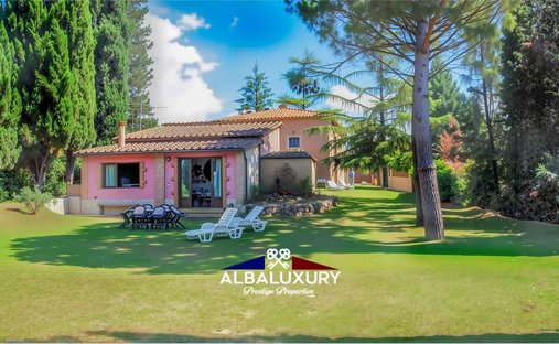 Castle for Sale in Casa Vannini, Tuscany, Italy