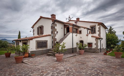 Farm Ranch in Piancastagnaio, Tuscany, Italy 1