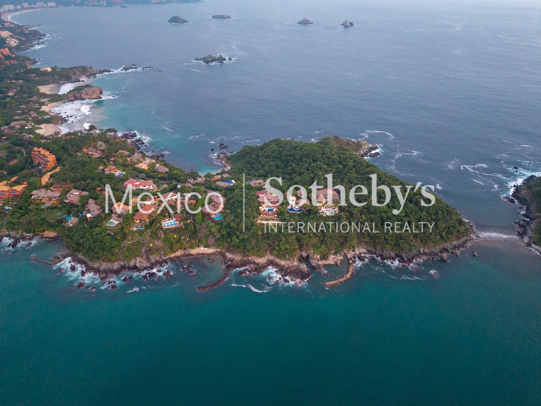 House in Ixtapa Zihuatanejo, Guerrero, Mexico 1 - 16723660