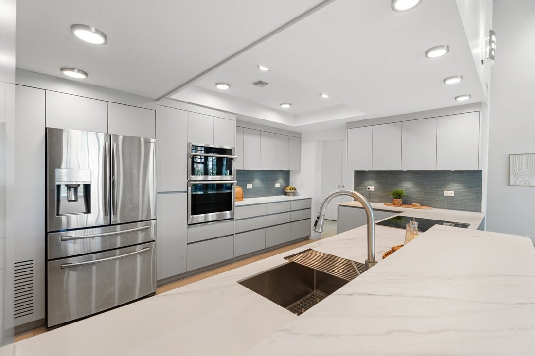 Apartment in George Town, George Town, Cayman Islands 2 - 16721602