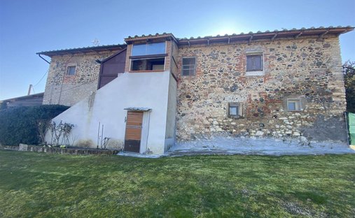 Farm Ranch in Paganico, Tuscany, Italy 1