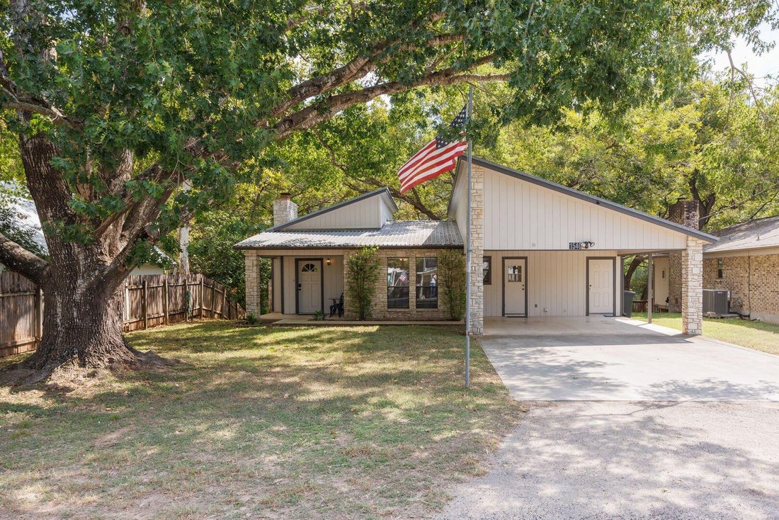 House in New Braunfels, Texas, United States 2 - 16726119