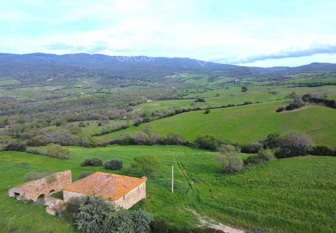 Farm Ranch in Roccalbegna, Tuscany, Italy 3 - 16725137