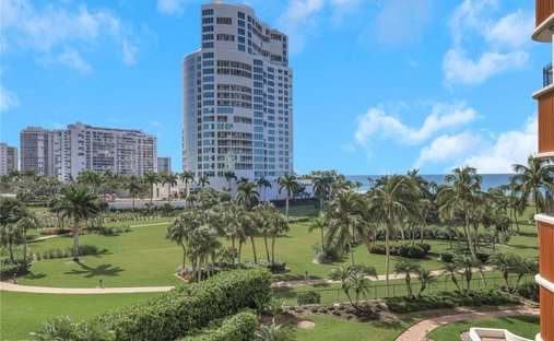 Condo in Naples, Florida, United States 1