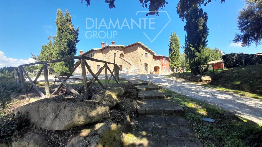 Farm Ranch in Sorano, Tuscany, Italy 4 - 16724993