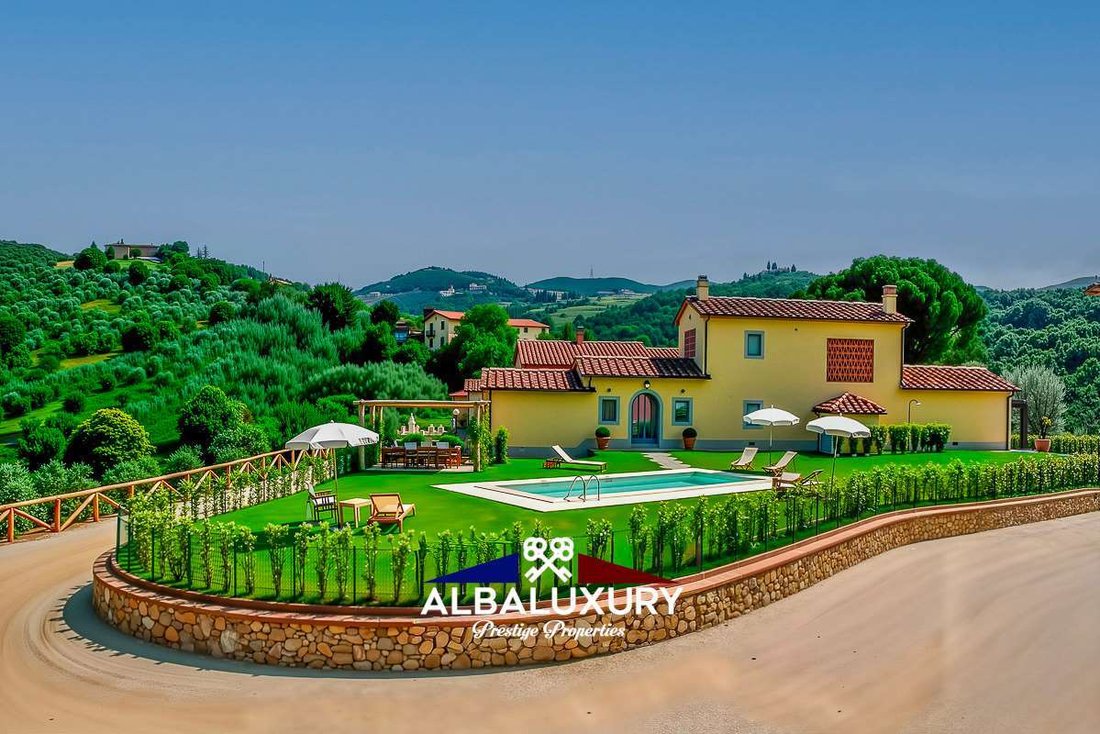 Villa in Lamporecchio, Tuscany, Italy 1 - 16726115