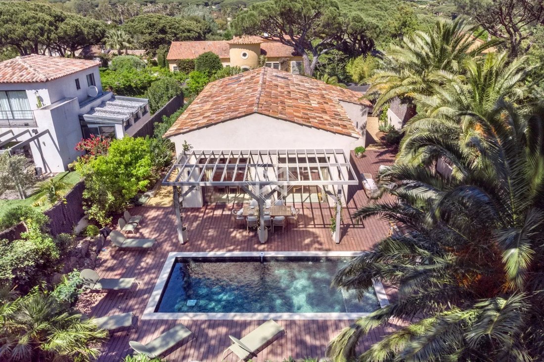 Estate in Zone Est Diffuse, Saint-Tropez, France 2 - 16721324