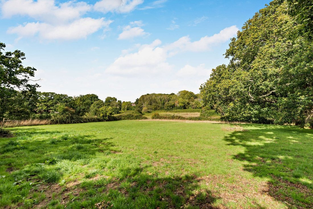 House in Okehurst, Billingshurst, England 4 - 16720776
