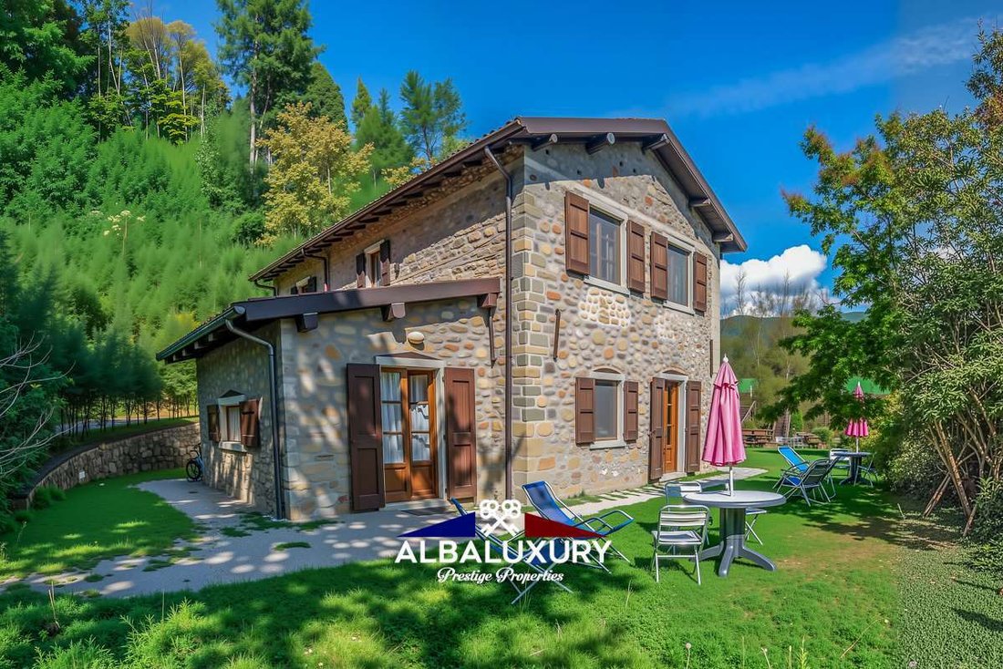 Villa in Castiglione di Garfagnana, Tuscany, Italy 5 - 16726309