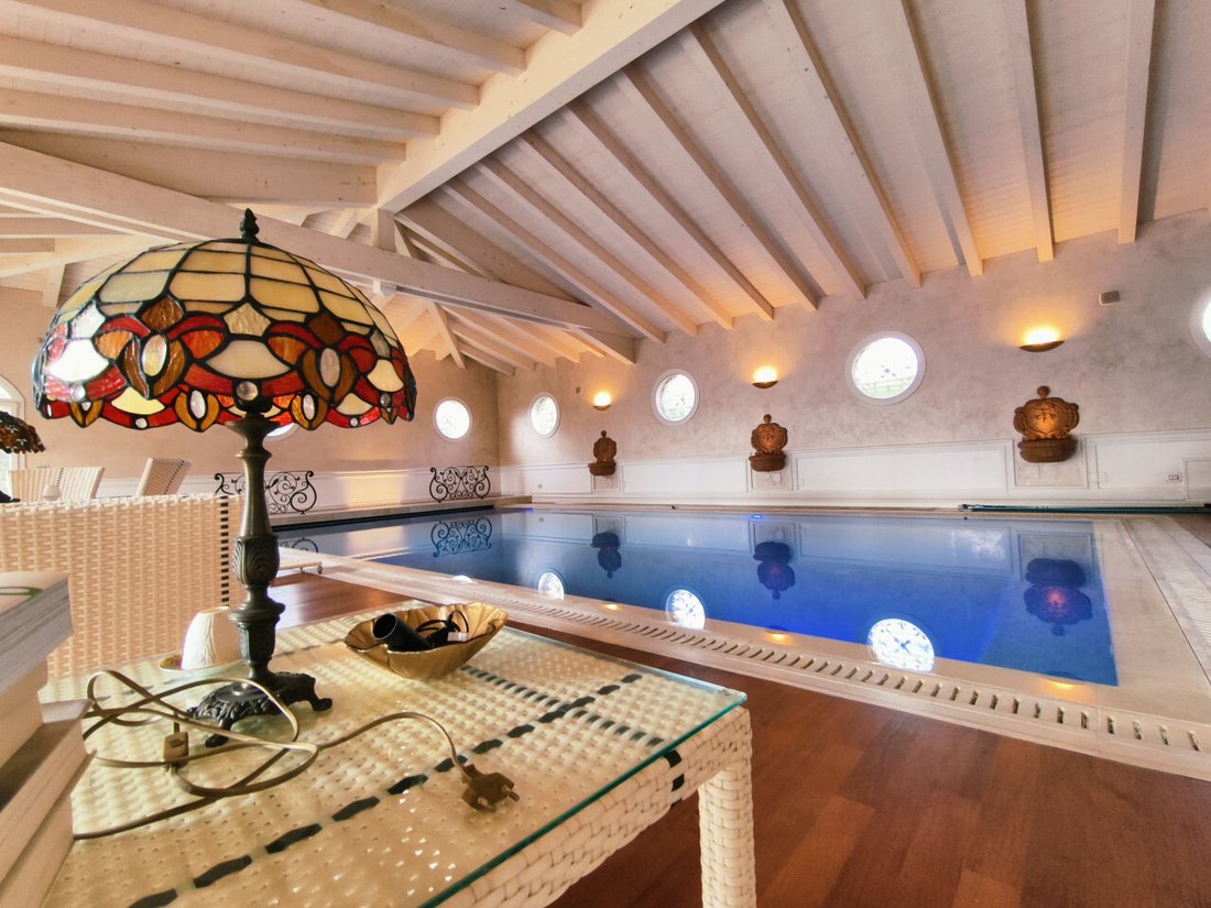 Villa in Badia Polesine, Veneto, Italy 4 - 16726744