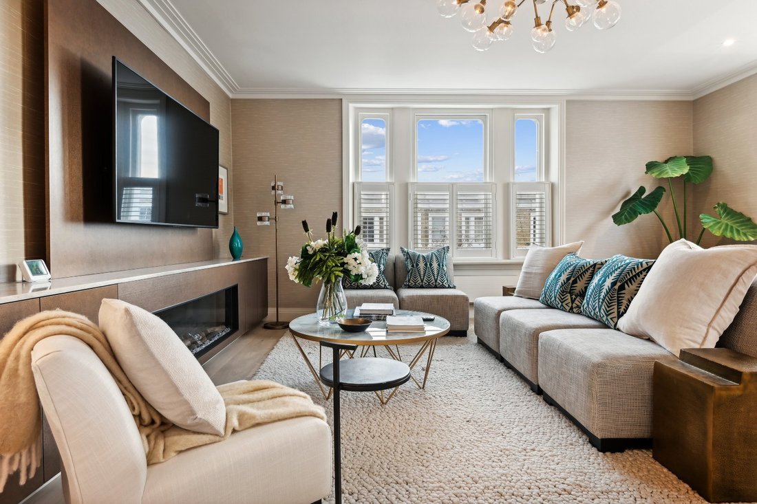 Apartment in The Boltons, Kensington And Chelsea, England 2 - 16720449