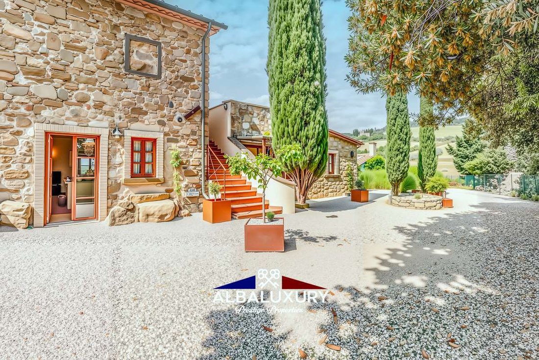 Villa in Montecatini Val di Cecina, Tuscany, Italy 4 - 16726283