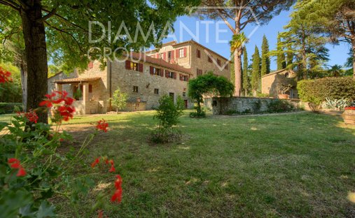Villa in Montanare, Cortona, Tuscany 1