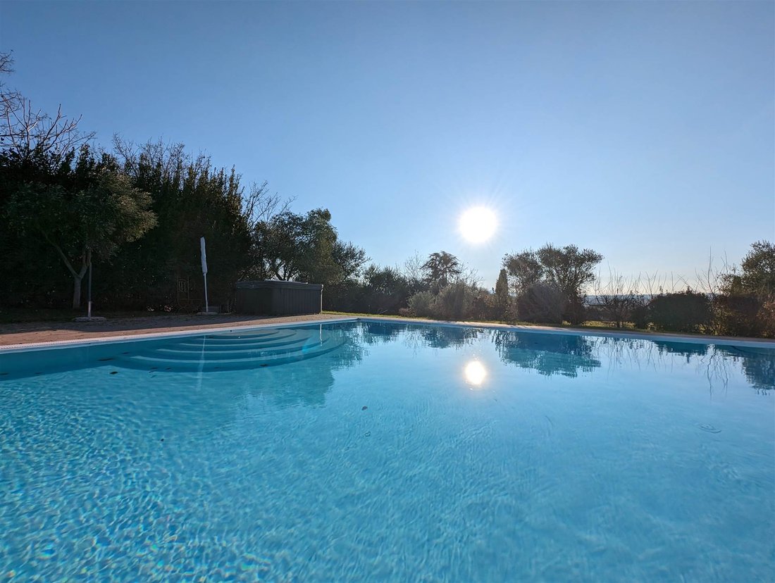 Farm Ranch in Foiano della Chiana, Tuscany, Italy 5 - 16725082
