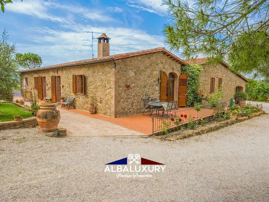 Villa in San Quirico d'Orcia, Tuscany, Italy 5 - 16726028