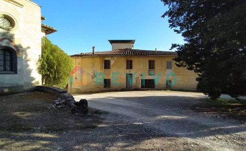 Tuscany| Historic Tuscan Castle With Land For Sale Near Florence