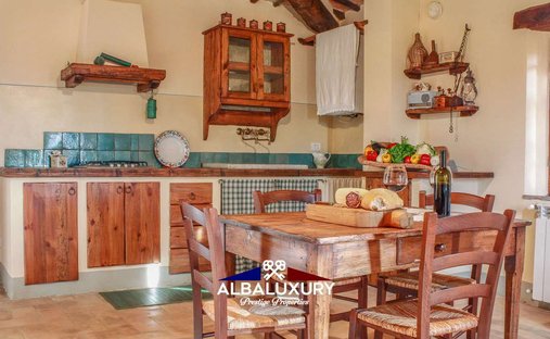 Castle To Be Renovated For Sale In Montalcino, Valdorcia