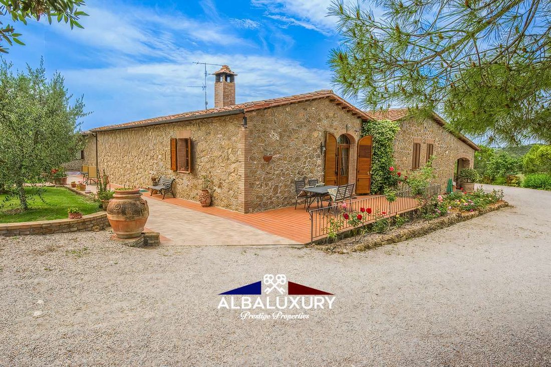 Villa in San Quirico d'Orcia, Tuscany, Italy 3 - 16726028