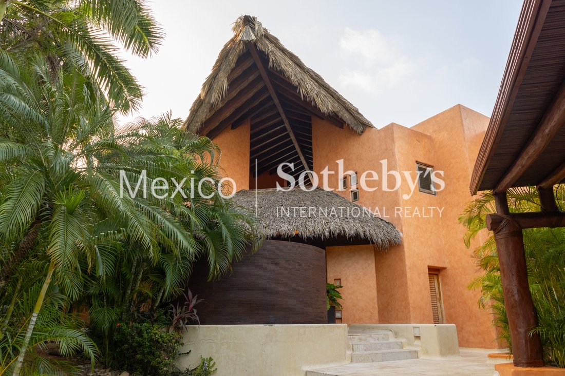 House in Ixtapa Zihuatanejo, Guerrero, Mexico 3 - 16723660