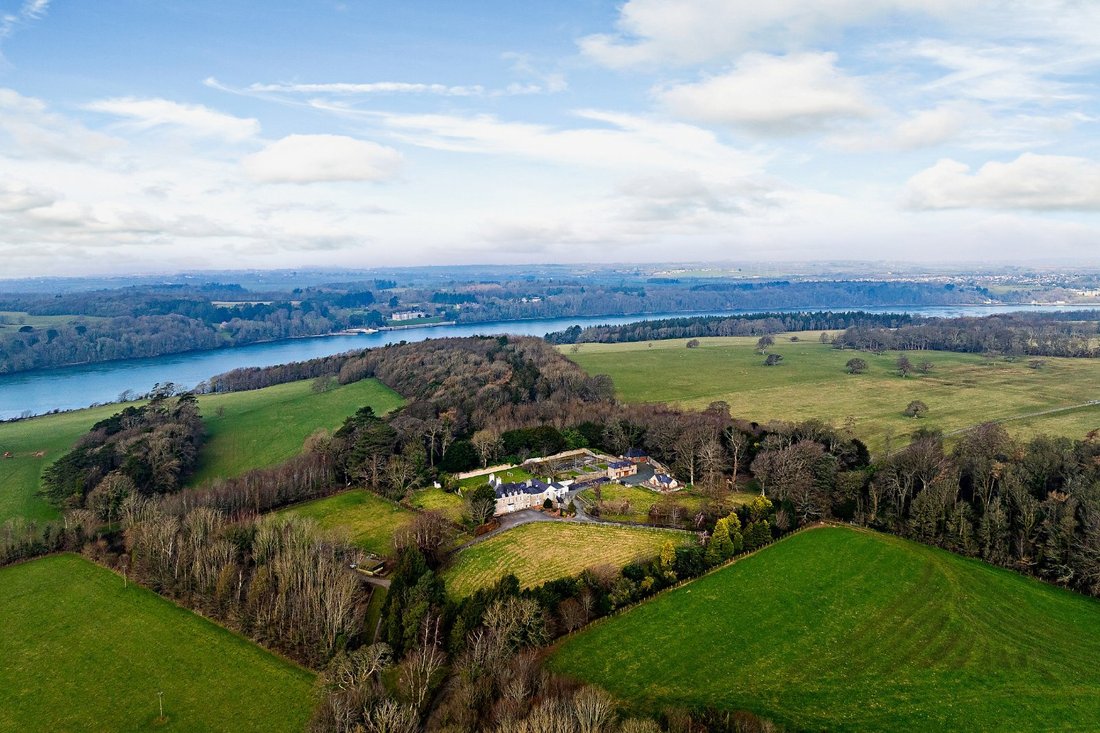 House in Pentir, Wales 3 - 16720367
