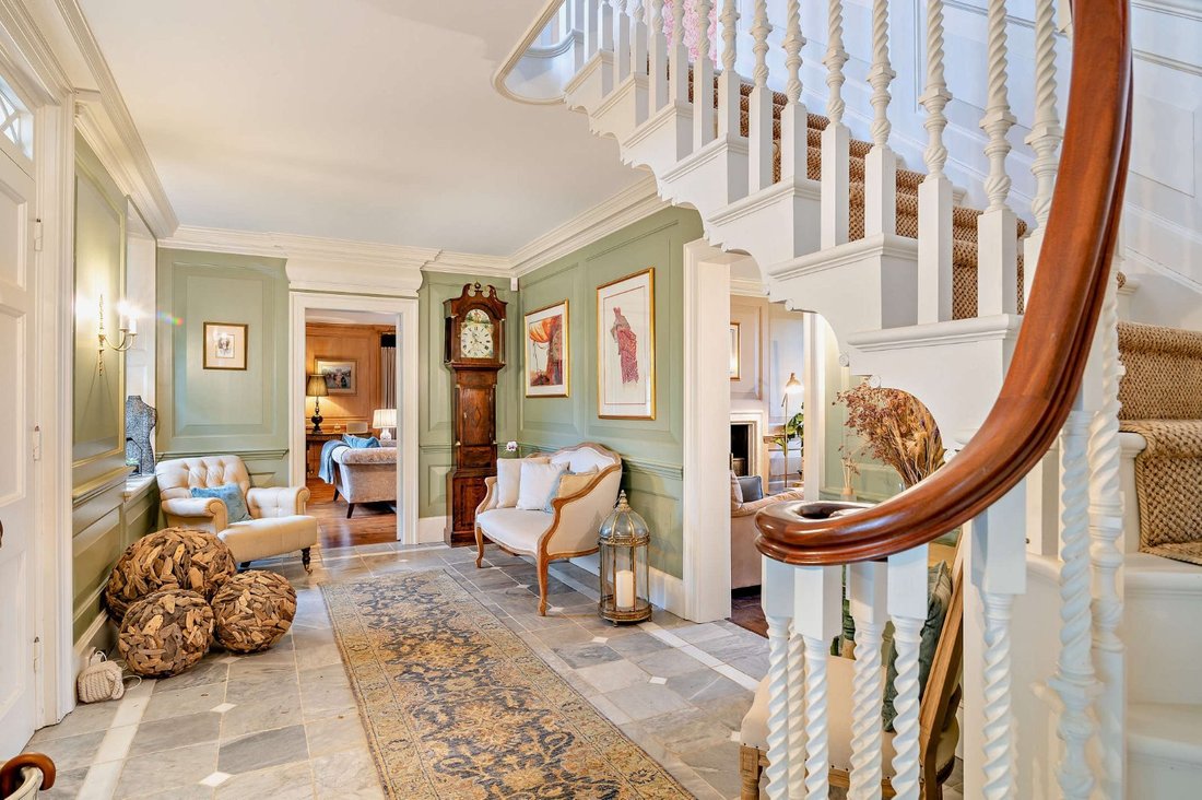 House in Mere, England 2 - 16720742