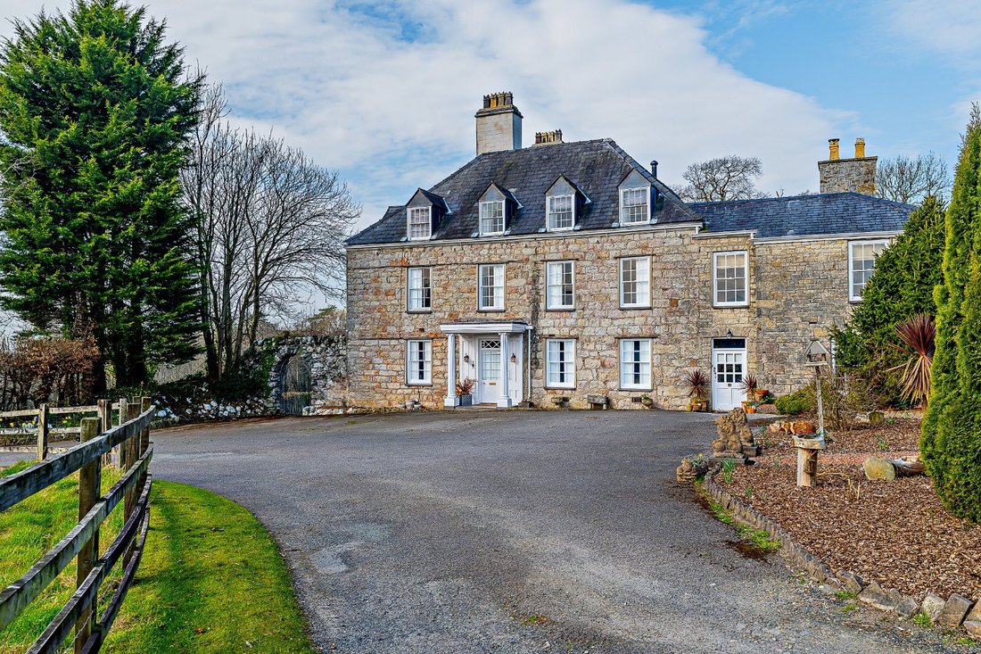 House in Pentir, Wales 2 - 16720367