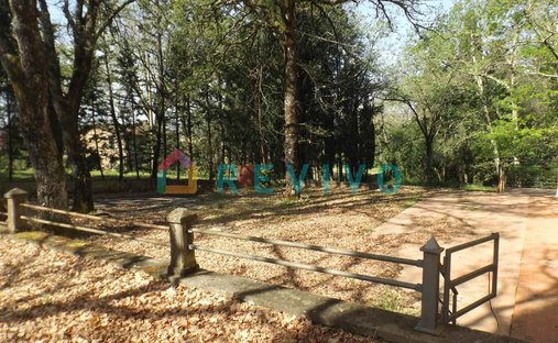 Castle for Sale in San Casciano In Val di Pesa, Tuscany, Italy