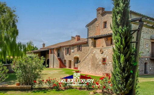 Villa in Radicondoli, Tuscany, Italy 1