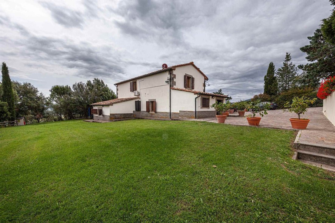 Farm Ranch in Piancastagnaio, Tuscany, Italy 2 - 16723896