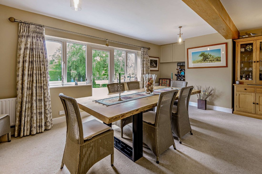 Casa in Greenham, Inghilterra 5 - 16720436