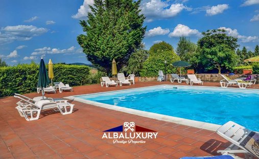 Castle To Be Renovated For Sale In Montalcino, Valdorcia