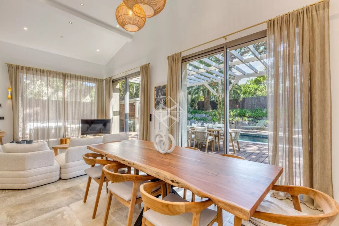 Estate in Zone Est Diffuse, Saint-Tropez, France 5 - 16721324