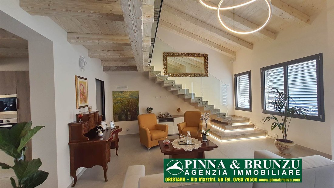 Villa in Oristano, Sardinia, Italy 2 - 16723464