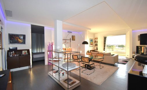 Apartment in Historic Center, Viareggio, Tuscany 1