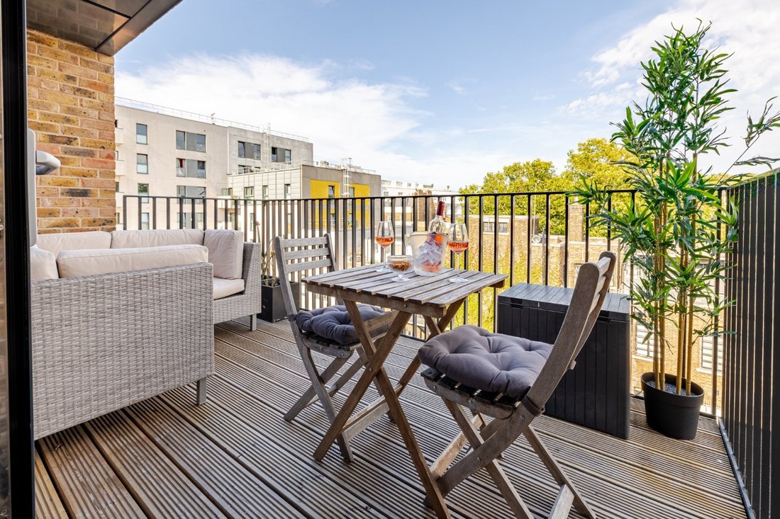 Apartment in Primrose Hill, Camden, England 5 - 16719906