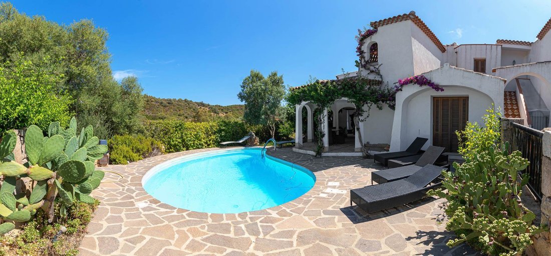 Villa a Budoni, Sardegna, Italia 1 - 16722053