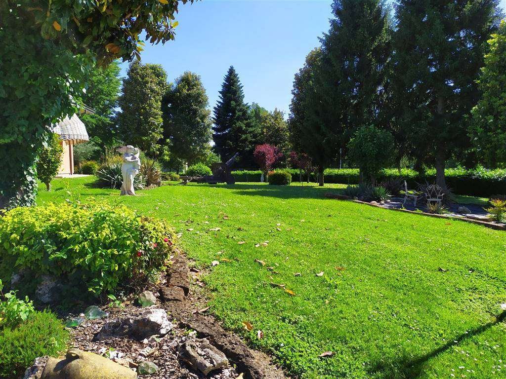 Villa in Gonzaga, Lombardy, Italy 1 - 16722562