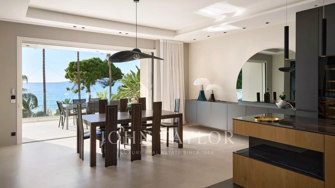 Apartment in Cannes, Provence-Alpes-Côte d'Azur, France 1 - 14967442