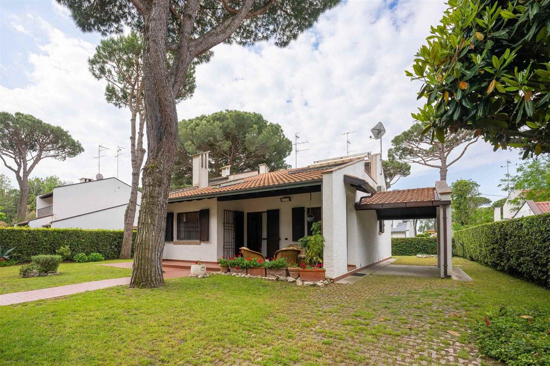 Villa in Lido di Spina, Comacchio, Italy 1 - 16721722