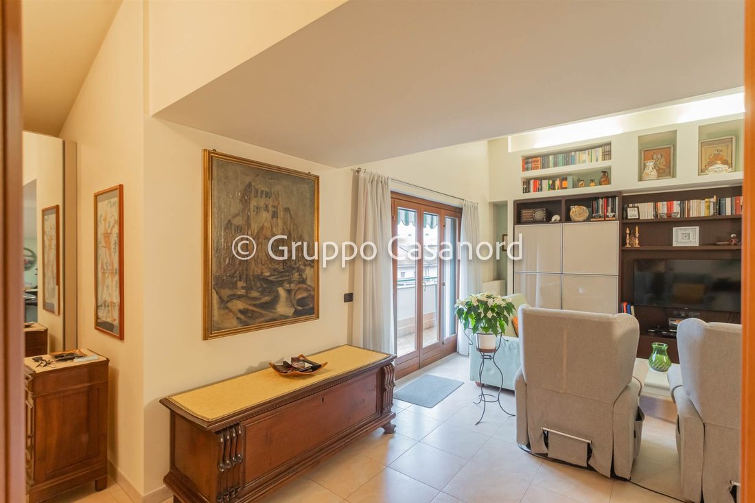 Penthouse in Cernusco sul Naviglio, Lombardy, Italy 4 - 16722064