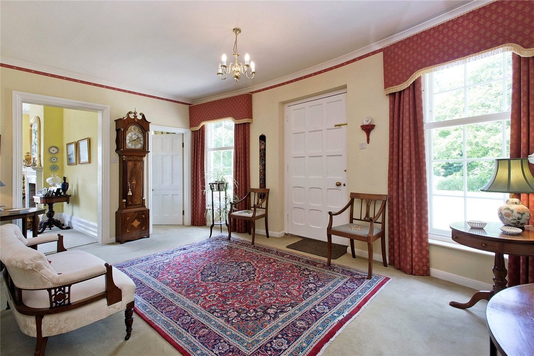 House in Topcroft Street, England 3 - 16719958
