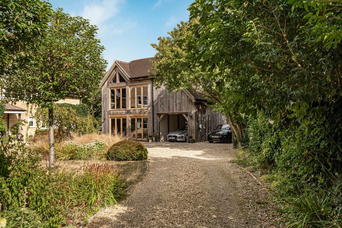 House in Biddestone, England 3 - 16719998