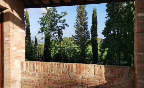 Castle for Sale in Cetona, Tuscany, Italy