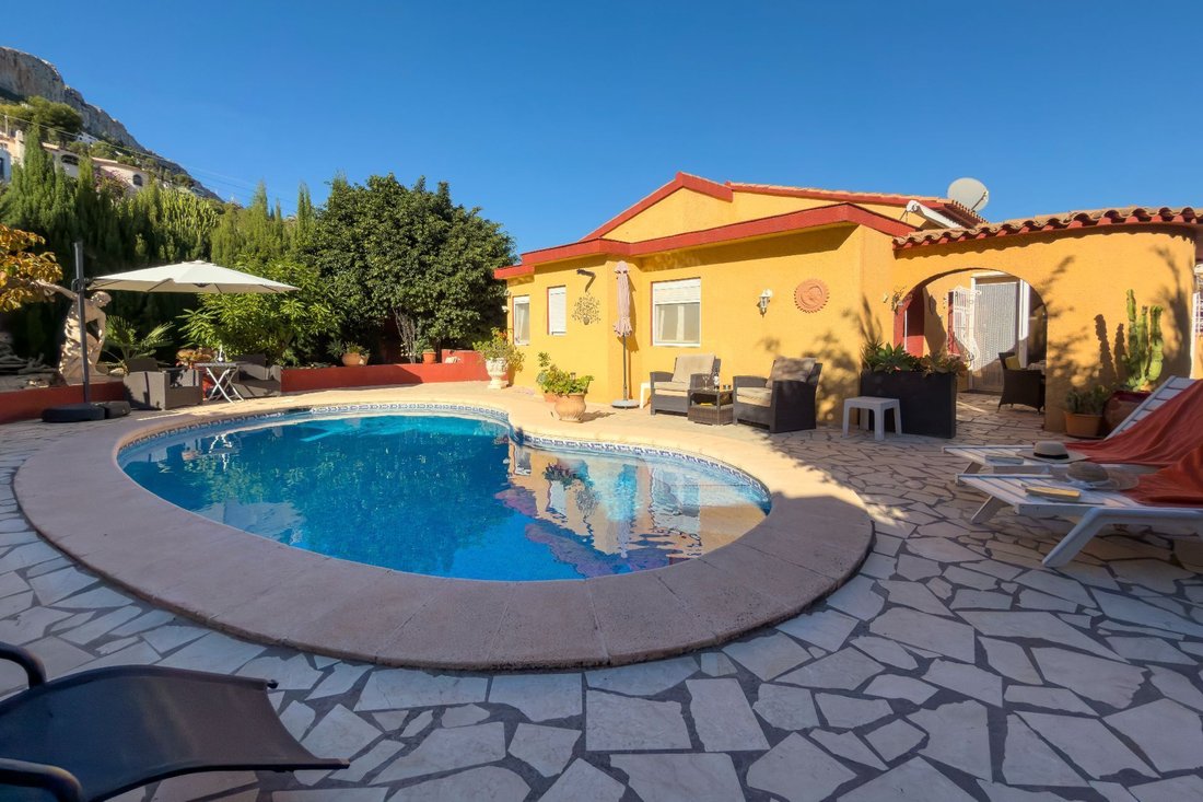 Chalet in Calp / Calpe, Valencian Community, Spain 4 - 16725491