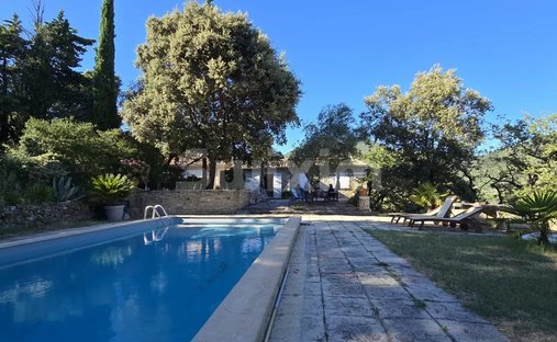 Barnes South Drôme Sumptuous Renovated Medieval Castle Panoramic View Swimming Pool