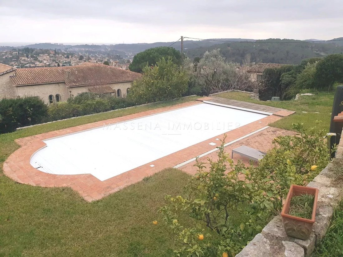 Villa in Centre du Village, La Colle-sur-Loup, France 4 - 16721594