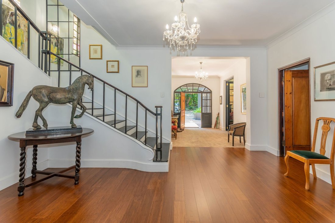 House in Steenberg Estate, Southern Suburbs, Cape Town 4 - 16725390